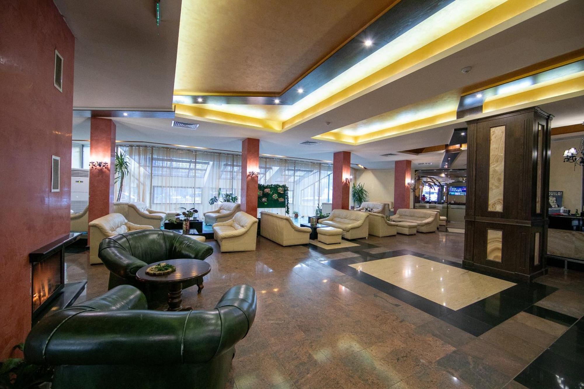 Hotel Iceberg Borovets Esterno foto