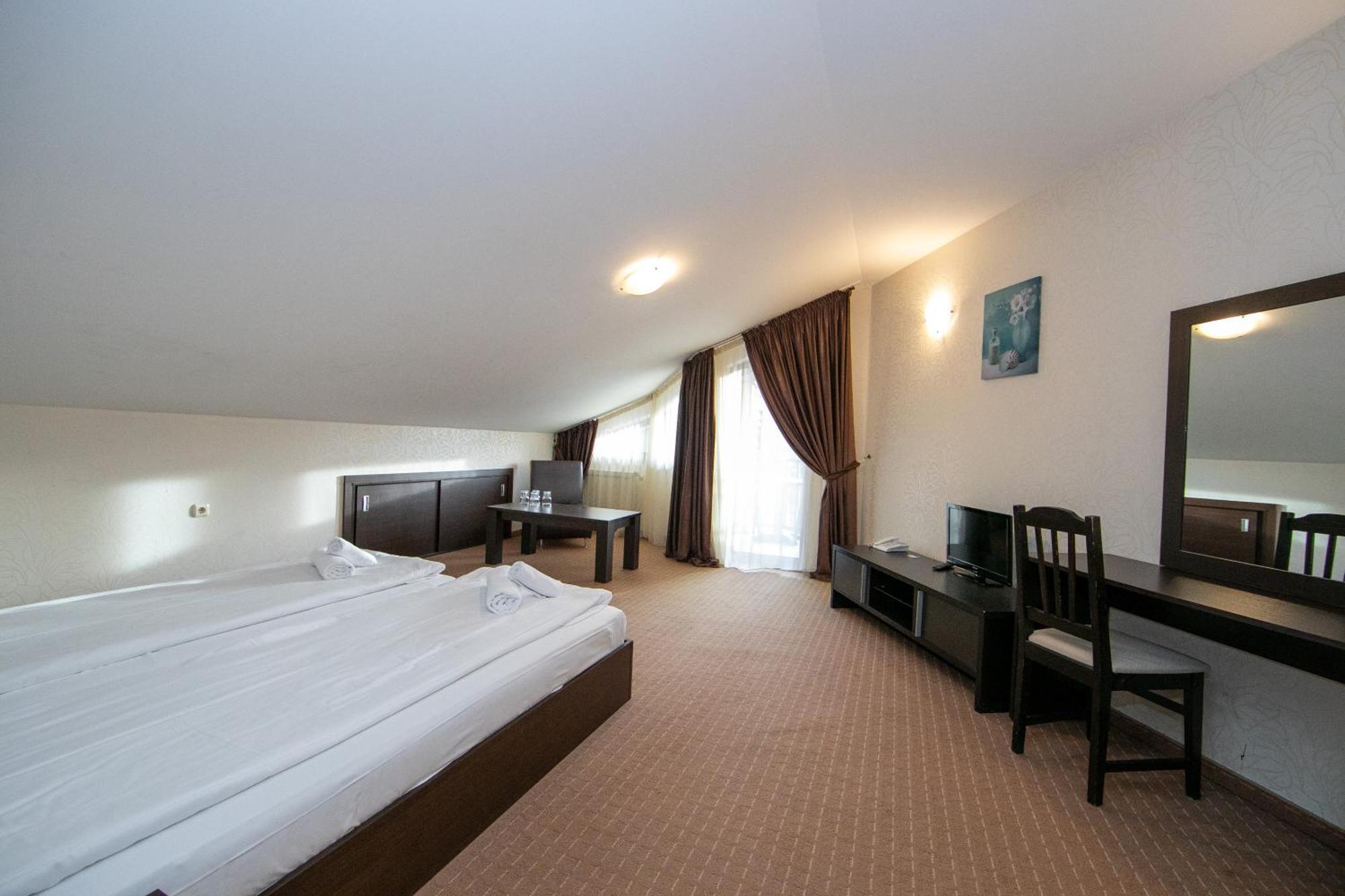 Hotel Iceberg Borovets Esterno foto
