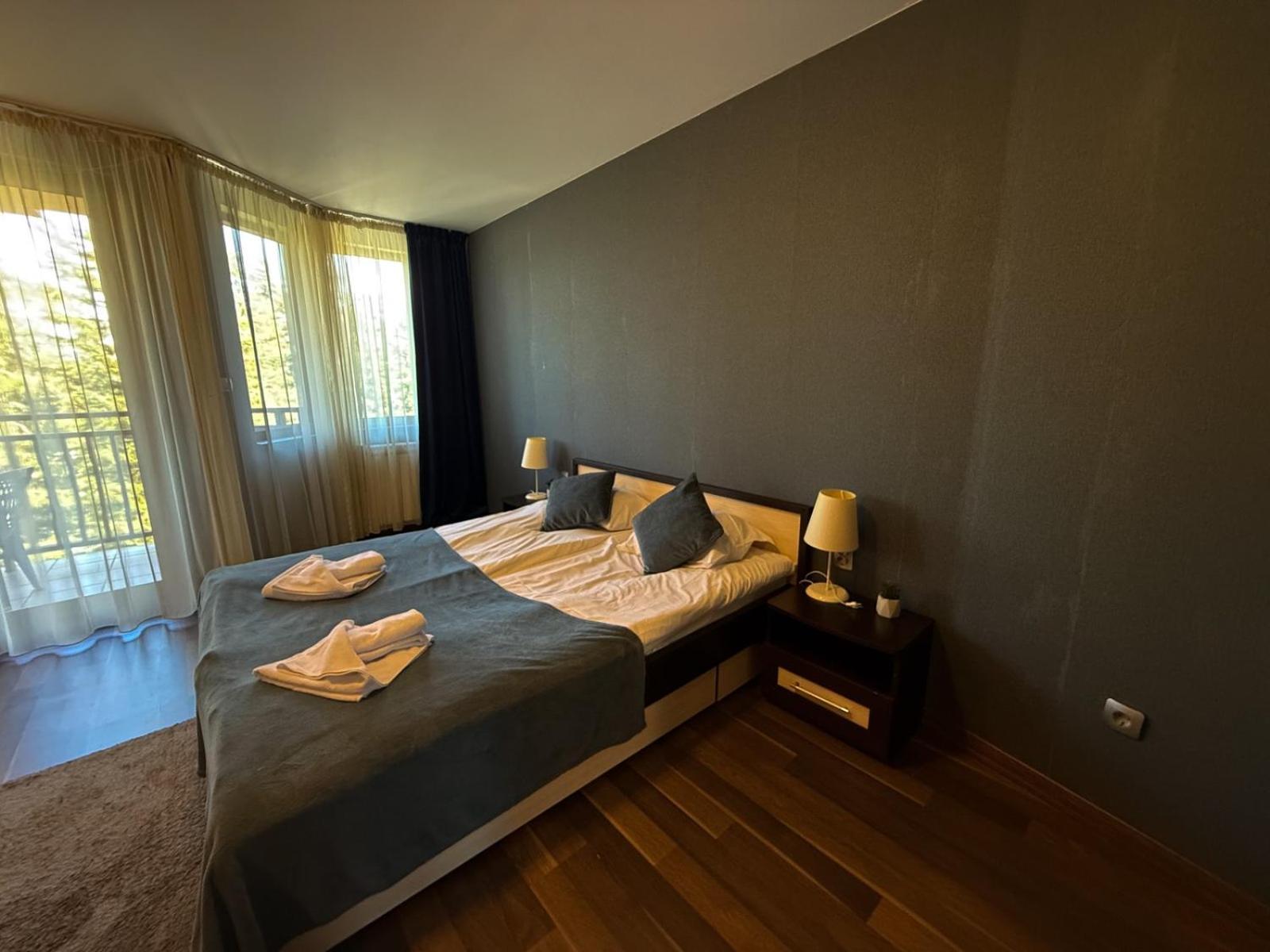 Hotel Iceberg Borovets Esterno foto