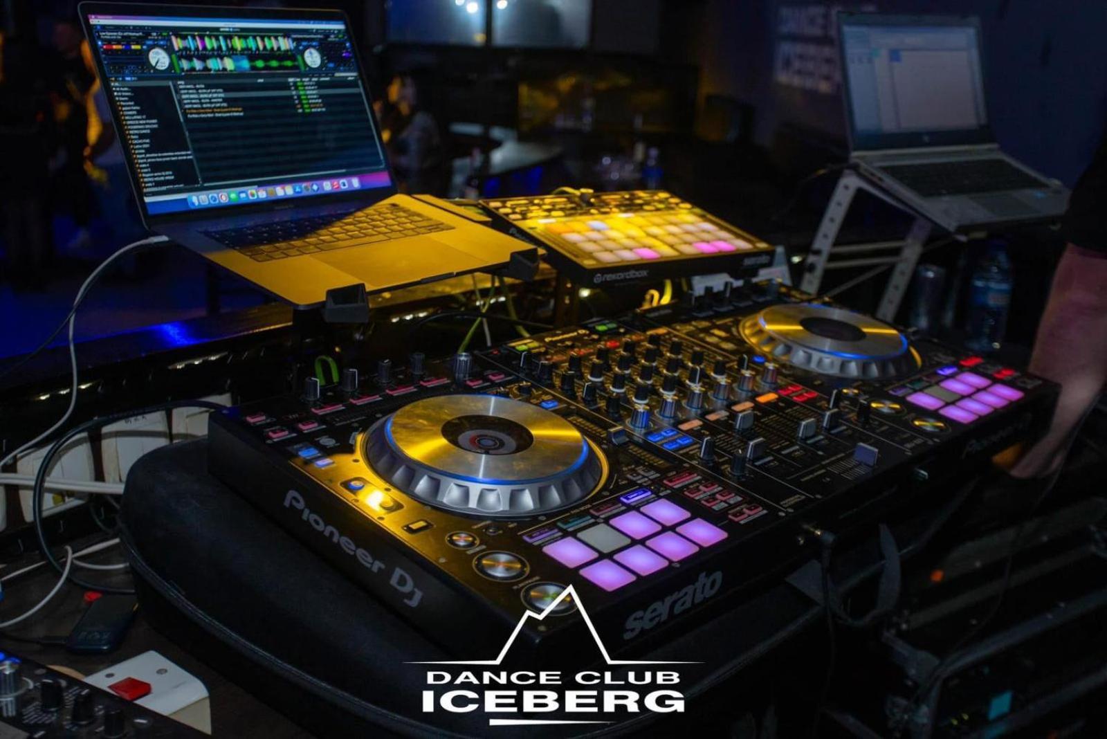 Hotel Iceberg Borovets Esterno foto